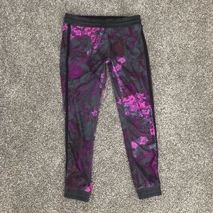 Fabletics Joggers yoga pants